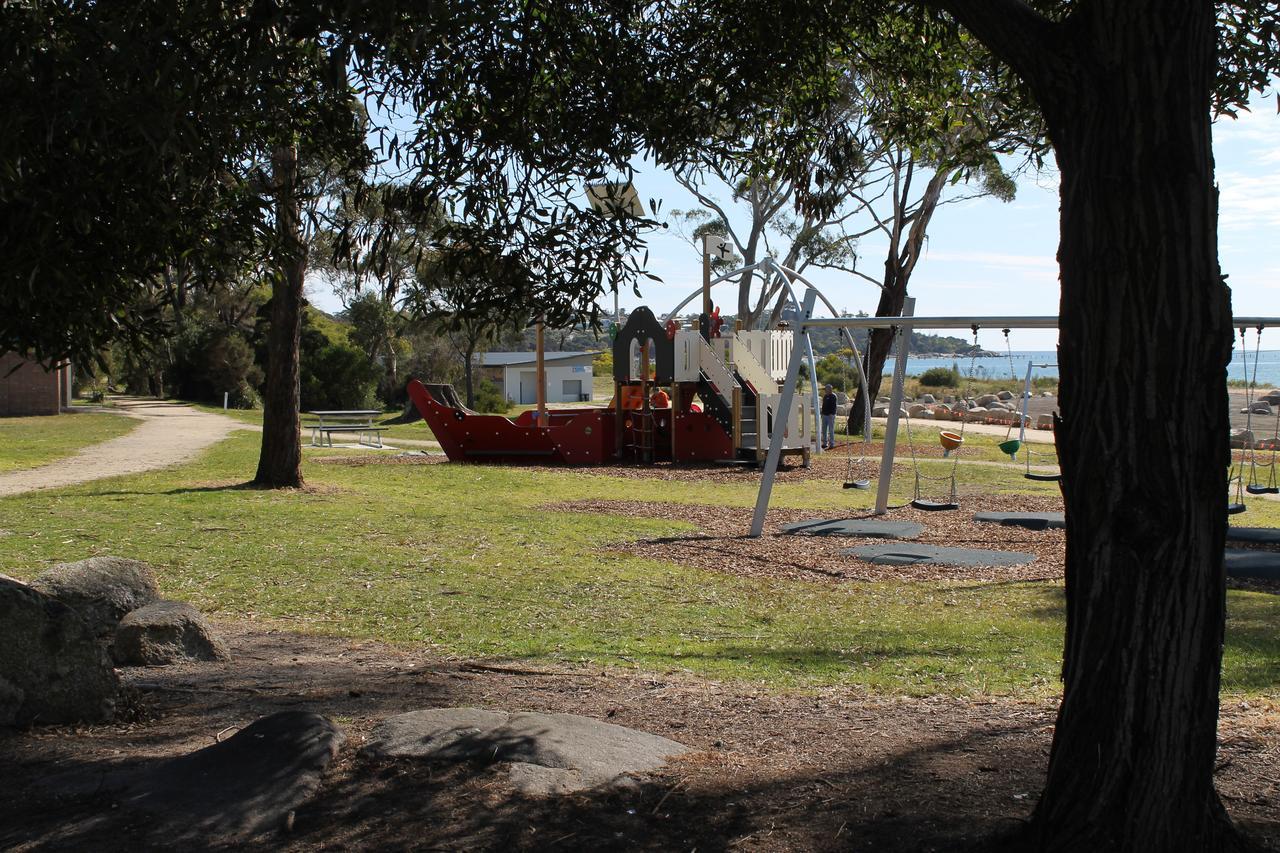 Bircoo Cottage Beach And Golf Getaway ブリッジポート エクステリア 写真